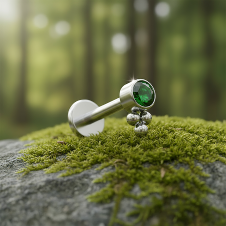 Labret Emerald Triangle Balls tytanu ASTM F-136